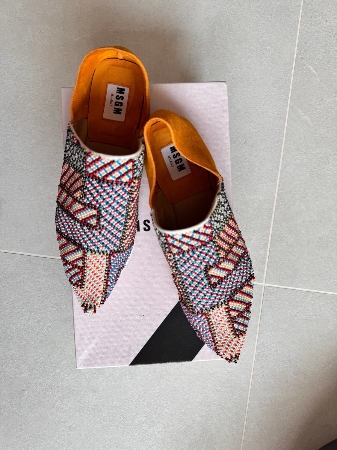 새상품 MSGM 엠브로이더리 비즈 바부슈 로퍼&슬리퍼 37(240) 상품이미지7