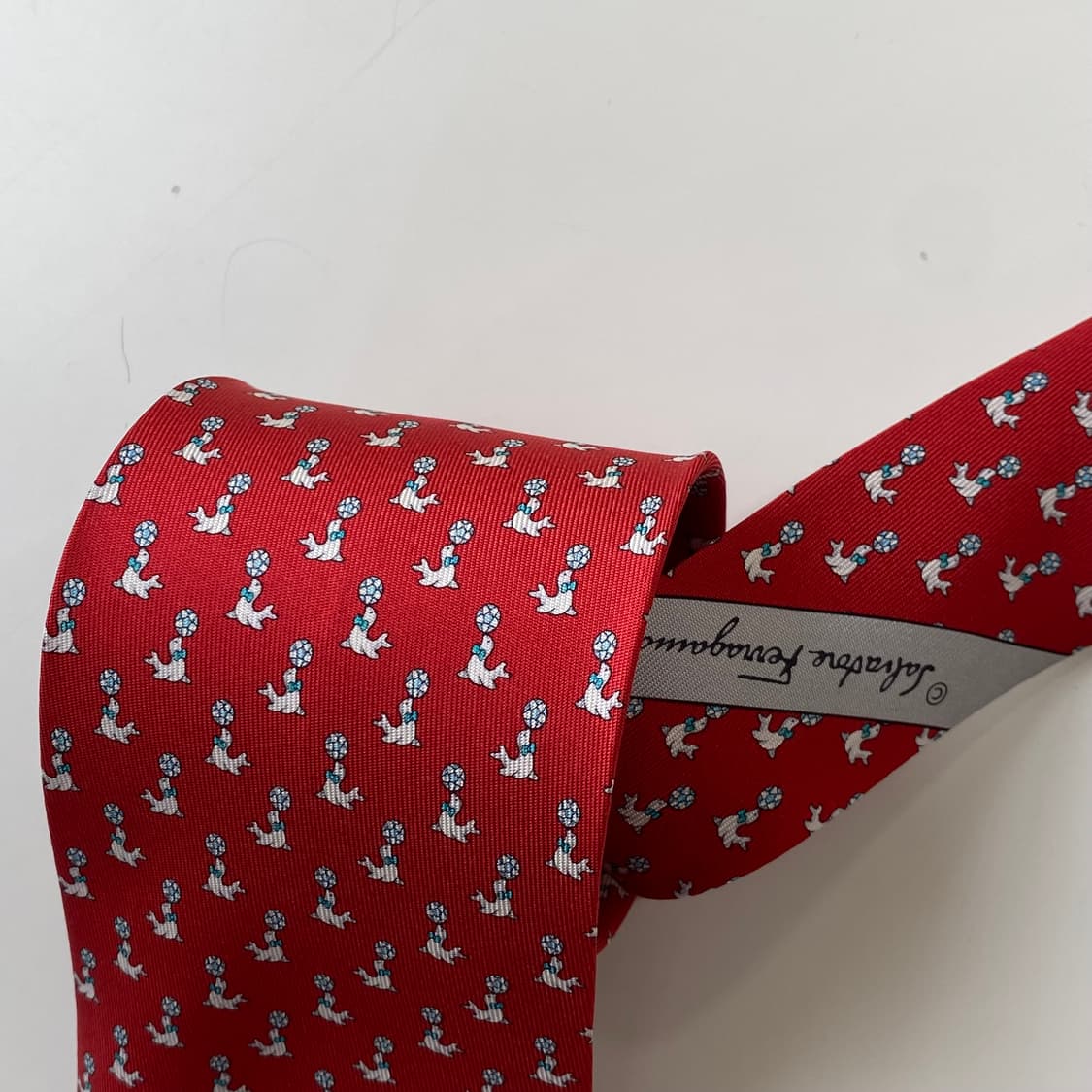 최상급 신형라벨 페레가모(Ferragamo) 명품 정품 넥타이7.7cm 상품이미지5