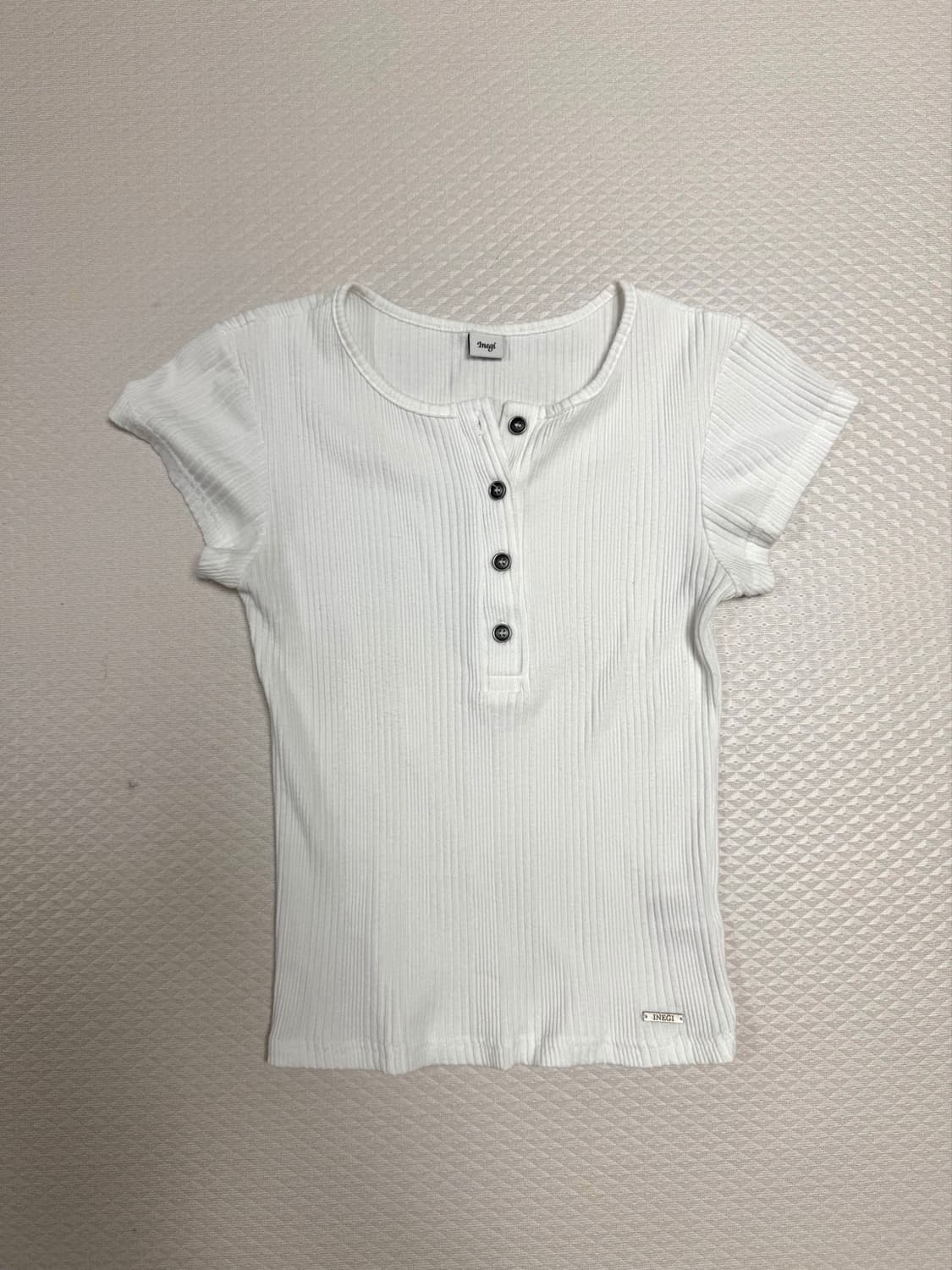 이네기 Silvery Button top 상품이미지2