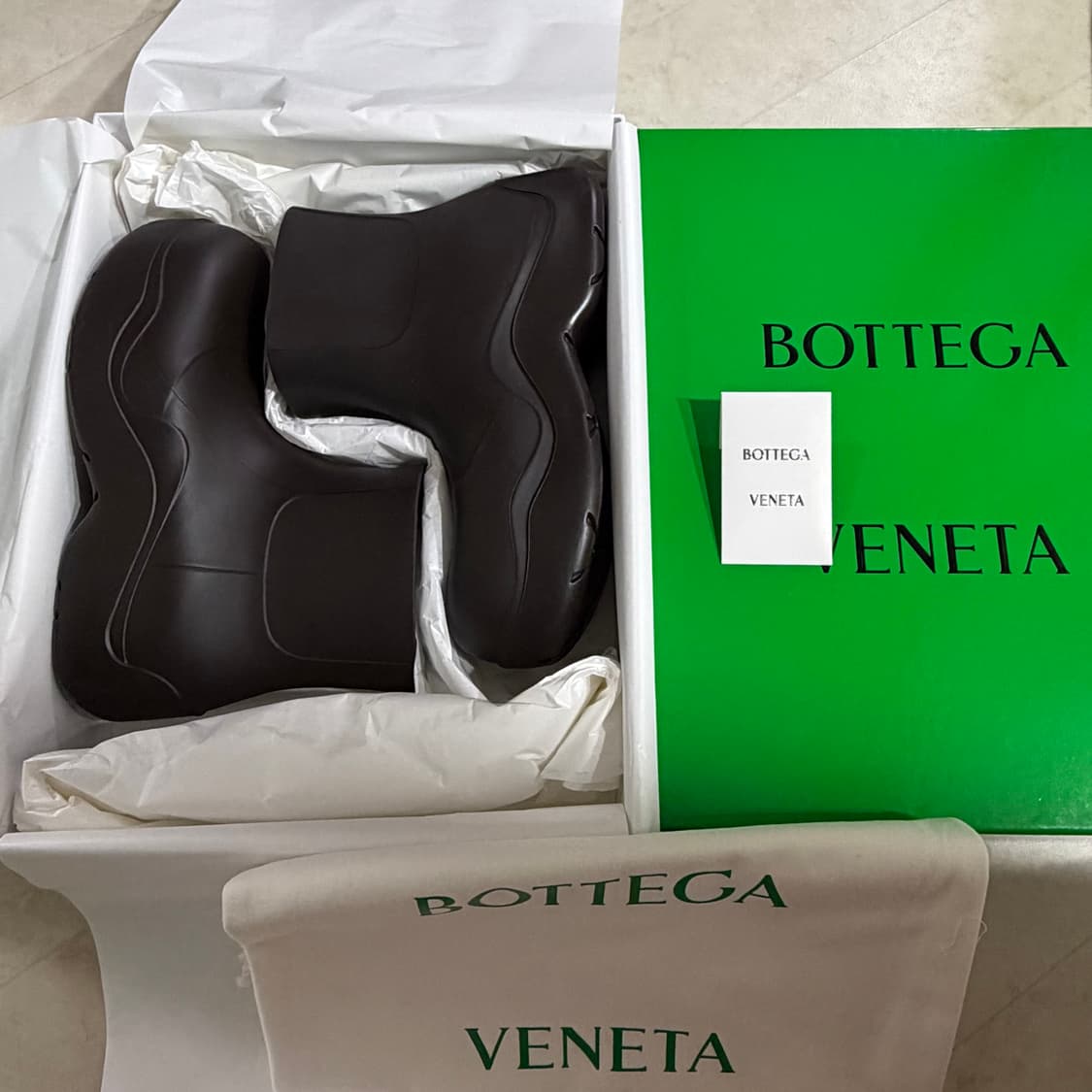 새상품(280)보테가베네타 폰덴테 퍼들 앵클 부츠 브라운 상품이미지2