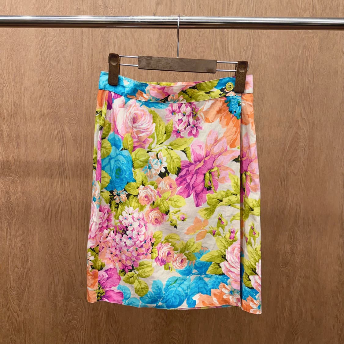 막스마라 랩 미디 스커트 플로럴 프린팅 디테일 H라인 핑크 블루 상품이미지2