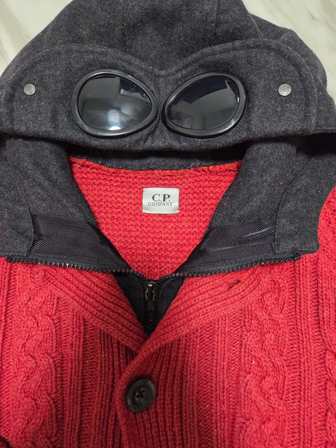씨피컴퍼니 고글 보카새 니트 후드집업 상품이미지6