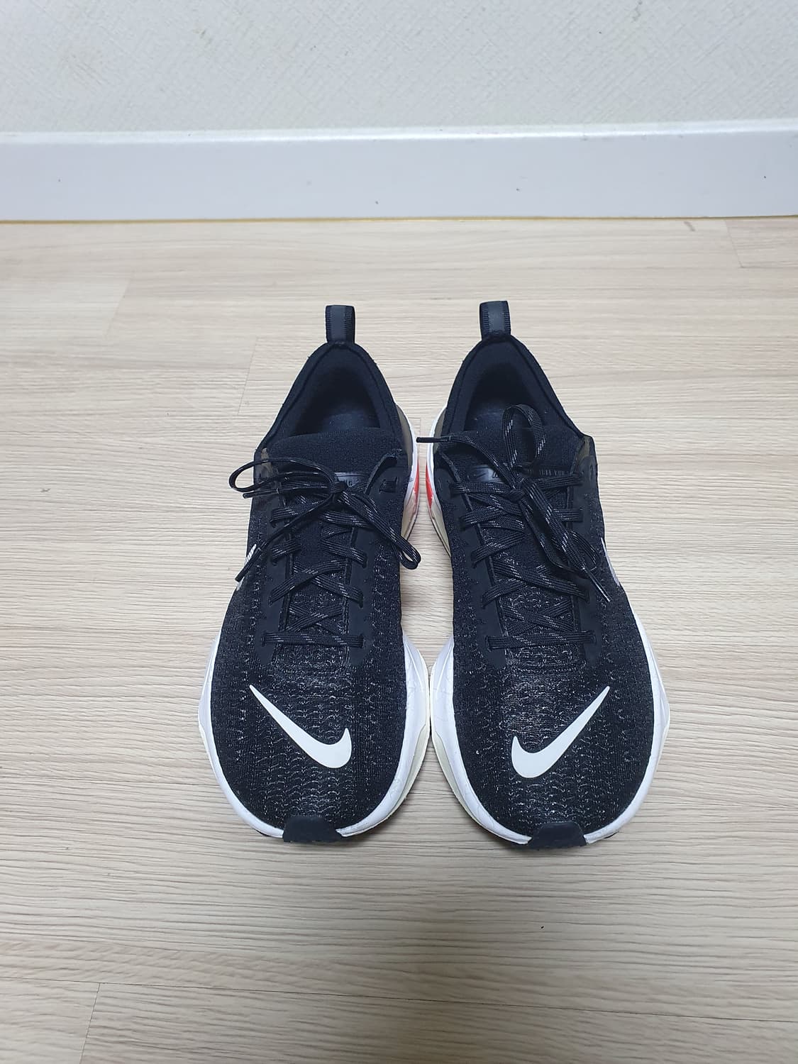 나이키 줌 인빈서블 런 러닝화 275 상품이미지3