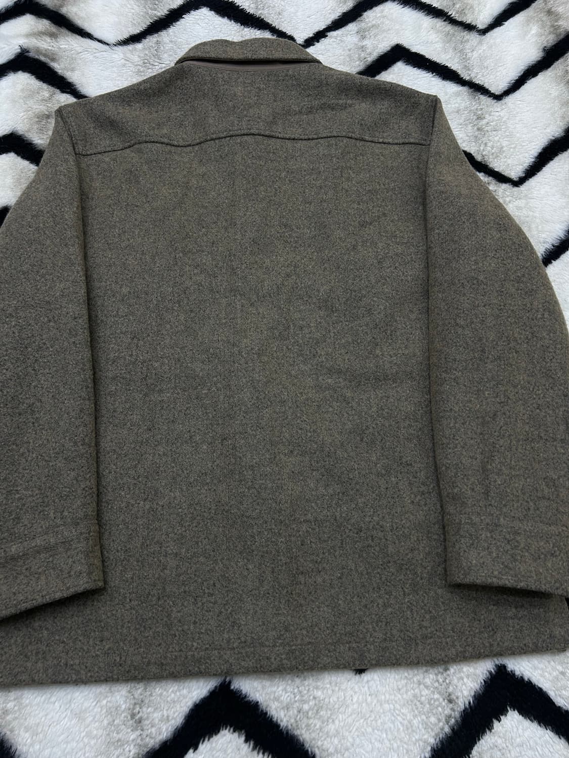 [L]유니클로U 투포켓 울 블렌드 셔츠 자켓 상품이미지4