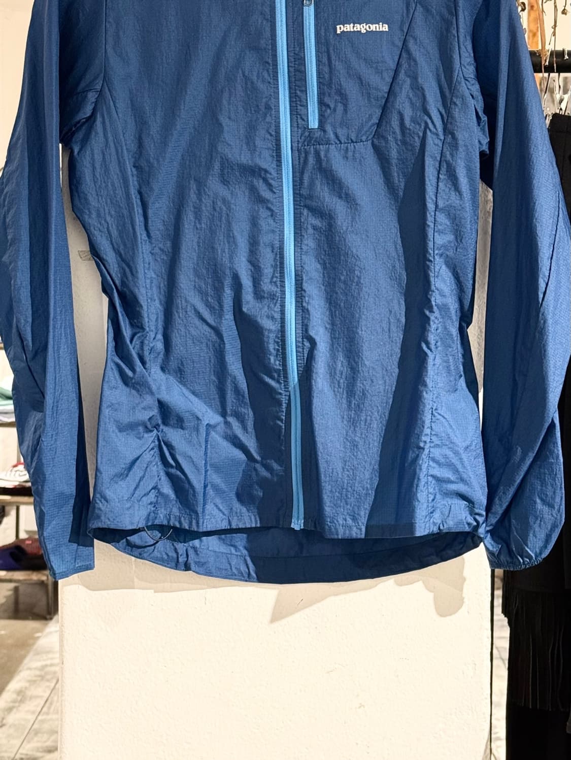 파타고니아 블루 후디니 자켓 상품이미지5