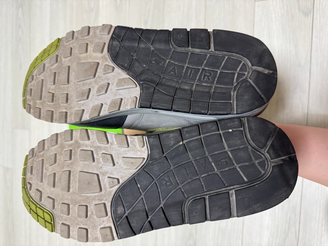 나이키 허프 에어맥스1 270 상품이미지3