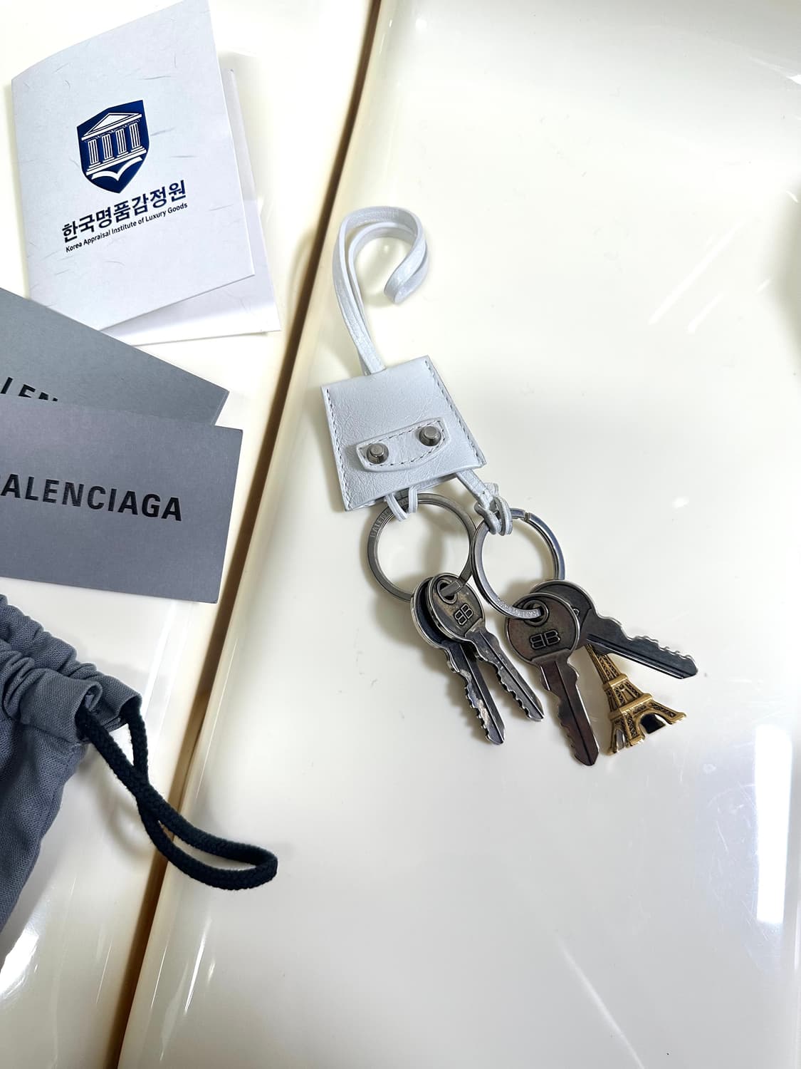 [정품] 발렌시아가 에펠 백참 키링 상품이미지1