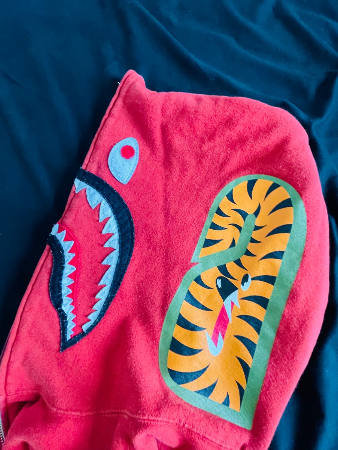 Bape 베이프 레드 카모 샤크 후드집업 상품이미지2