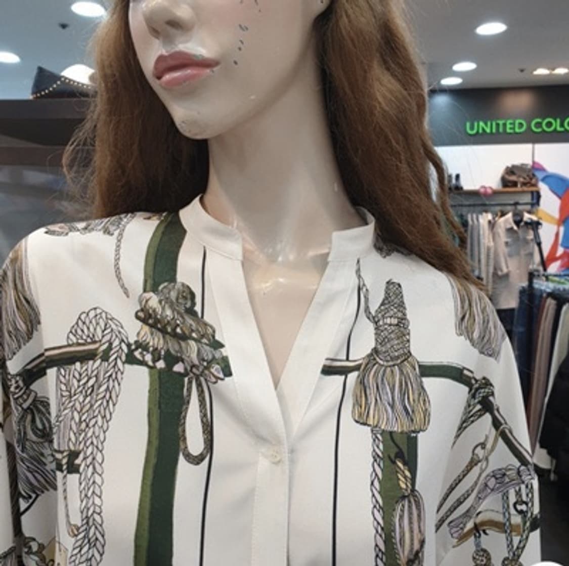 베네통 태슬프린팅 블라우스 (9부소매)  상품이미지4