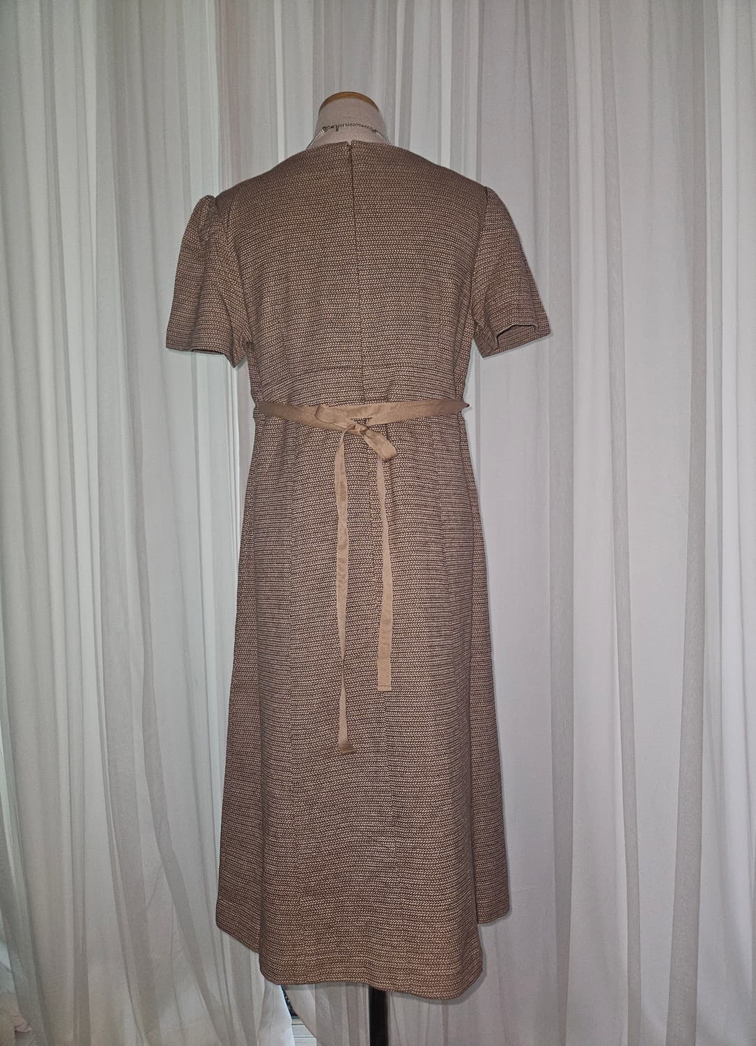 suivi 모래 자개버튼 원피스  상품이미지3