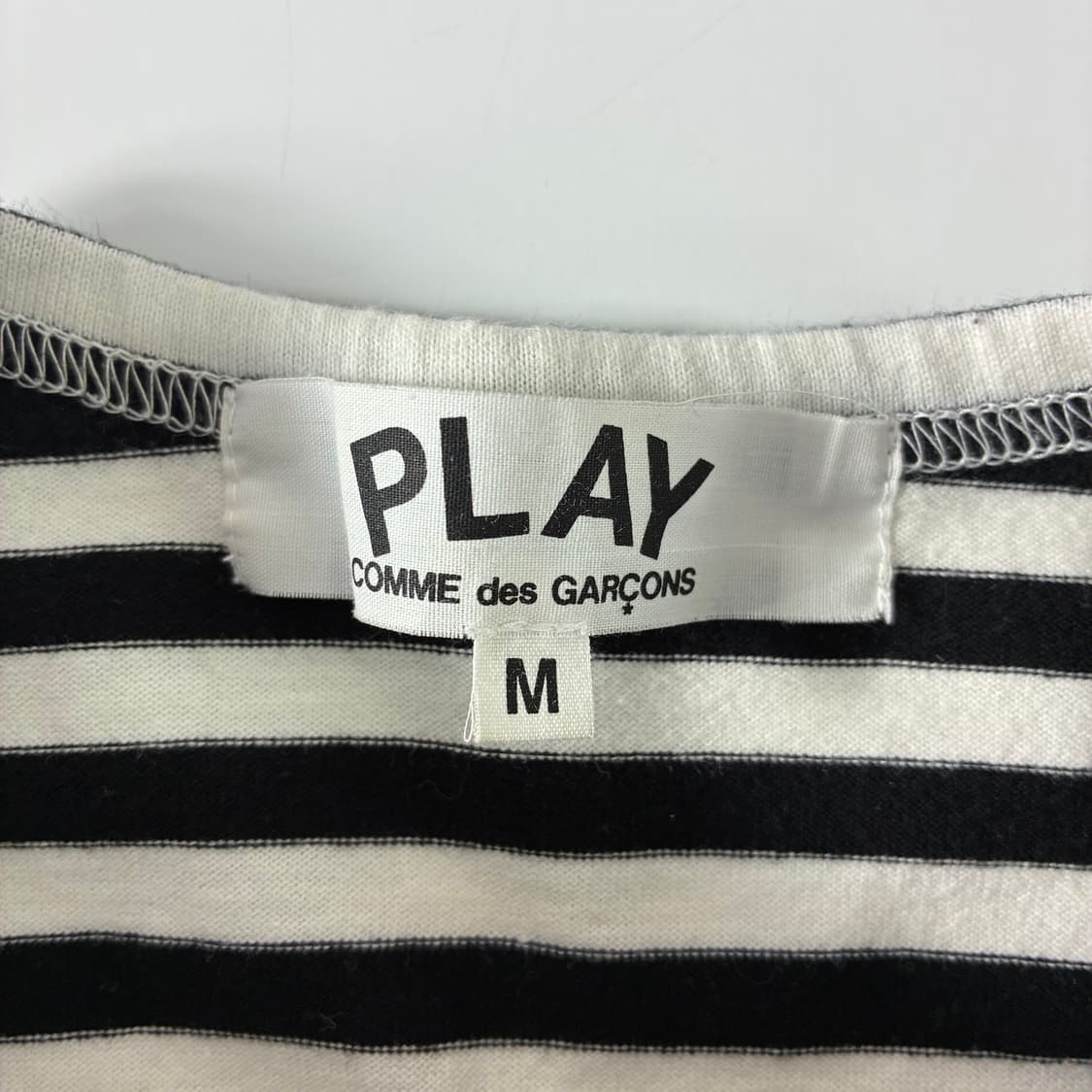 Comme des garcons 꼼데가르송 블랙 스트라이프 보더티 상품이미지3