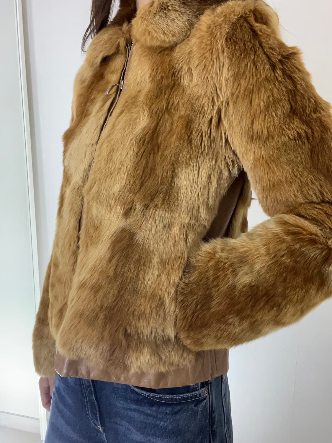 카라멜 페이크퍼 숏자켓 / 슬림핏 상품이미지3