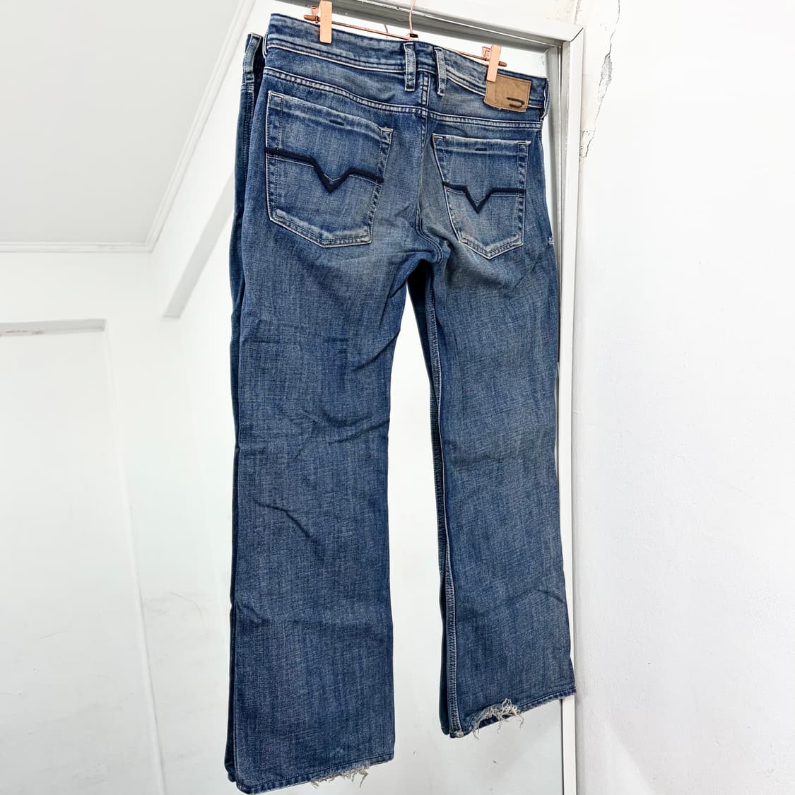 디젤 자티니 플레어 데님 팬츠 상품이미지5