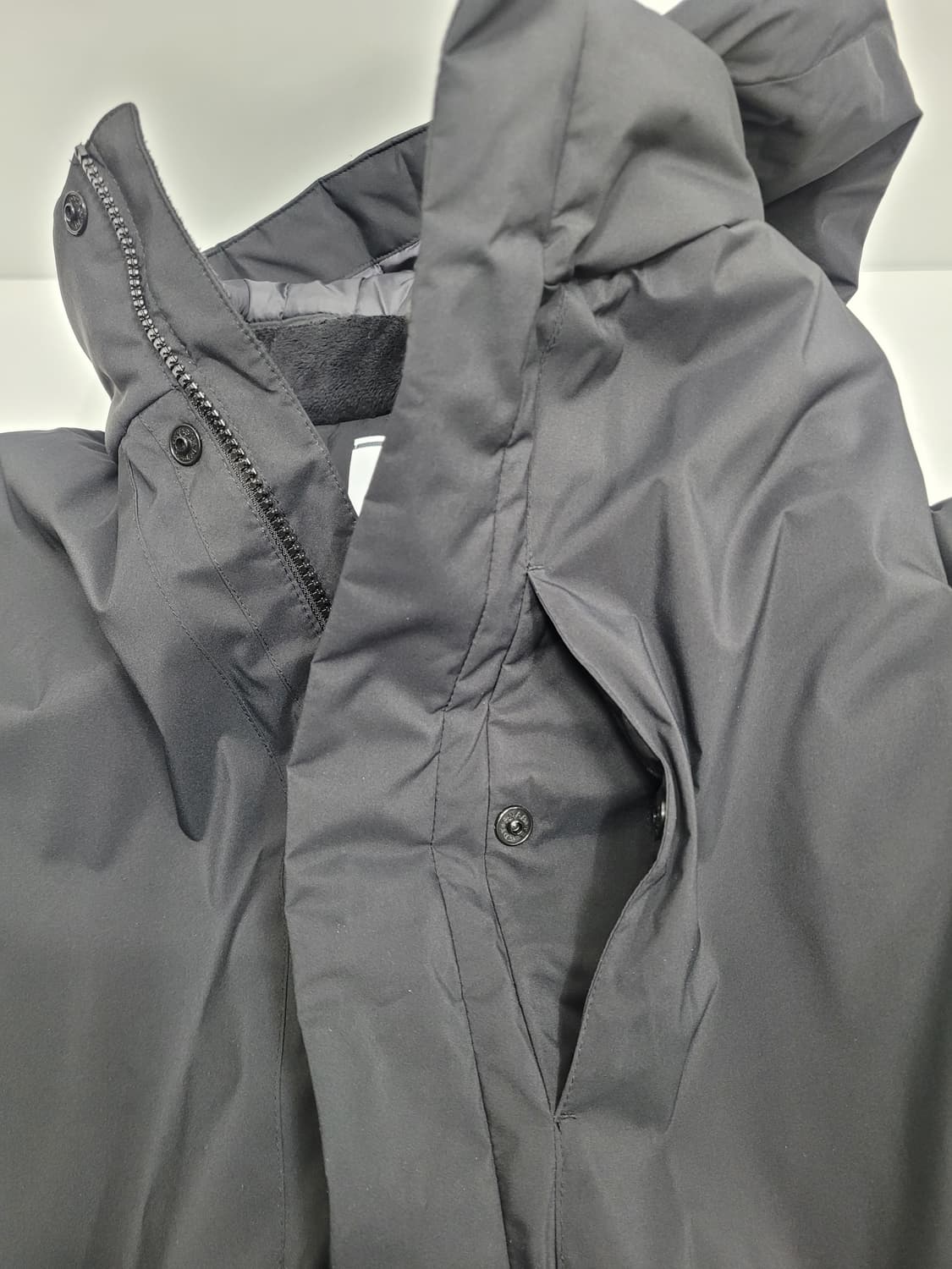 장미쉘 바스키아 23FW 후드 패딩 코트 / 남 110 블랙
 상품이미지5