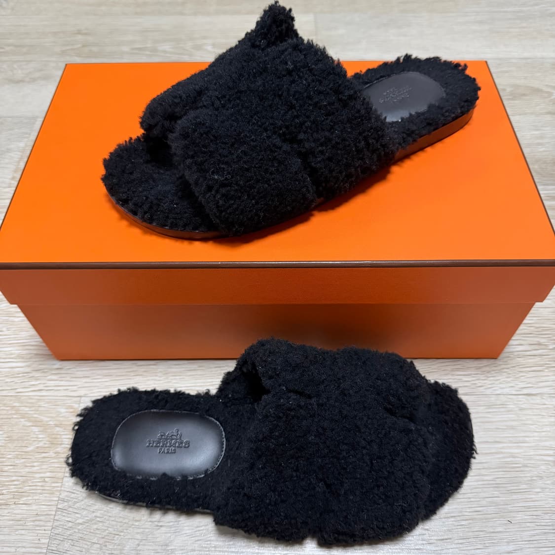 [S+급/43] 에르메스 이즈미르 시어링 퍼 샌들 슬리퍼 상품이미지3