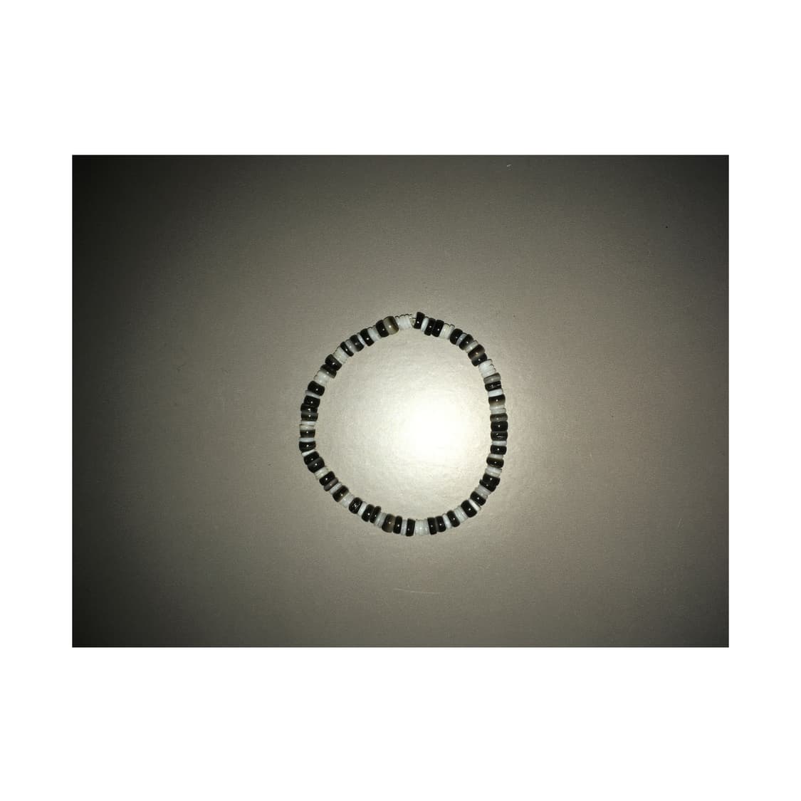 [악] 빈티지 블랙&화이트 비즈팔찌 상품이미지1