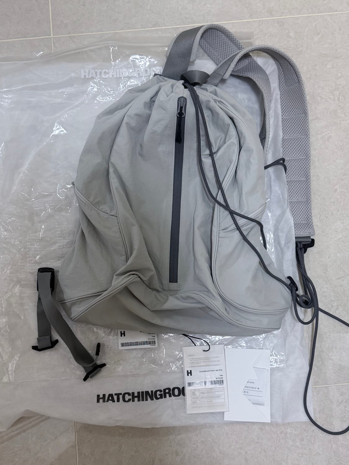 해칭룸 스트링 백팩 라이트 그레이 상품이미지8