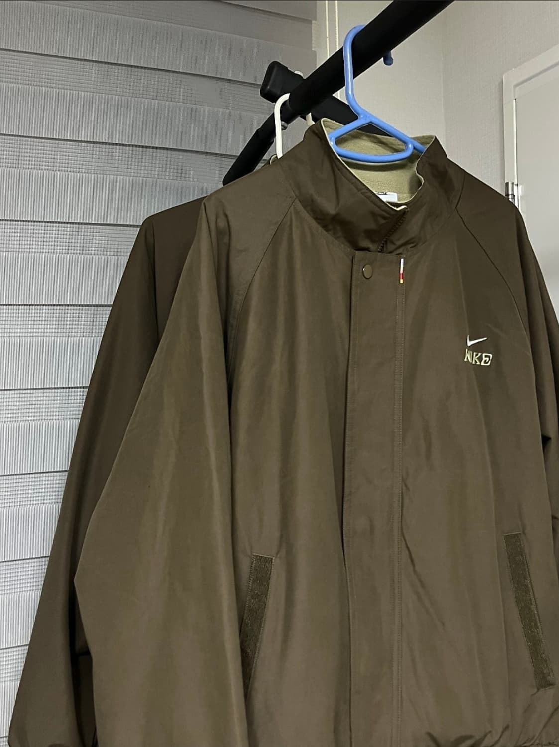 [XL] 나이키 클럽 LNY 자켓 다크 헤이즐 새상품 (IQ3705-21 상품이미지1