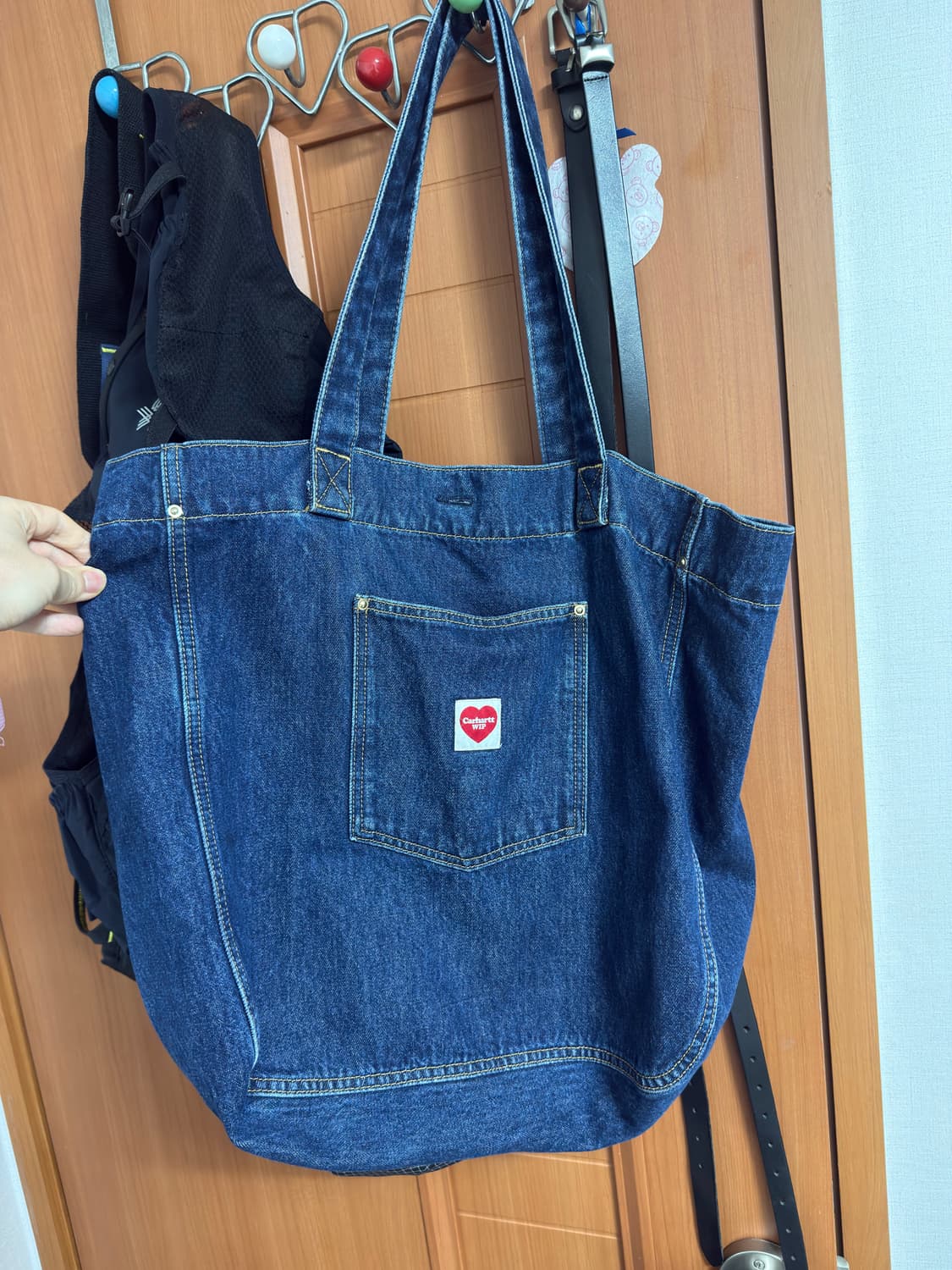 칼하트 윕 토트백 블루 가방 상품이미지3