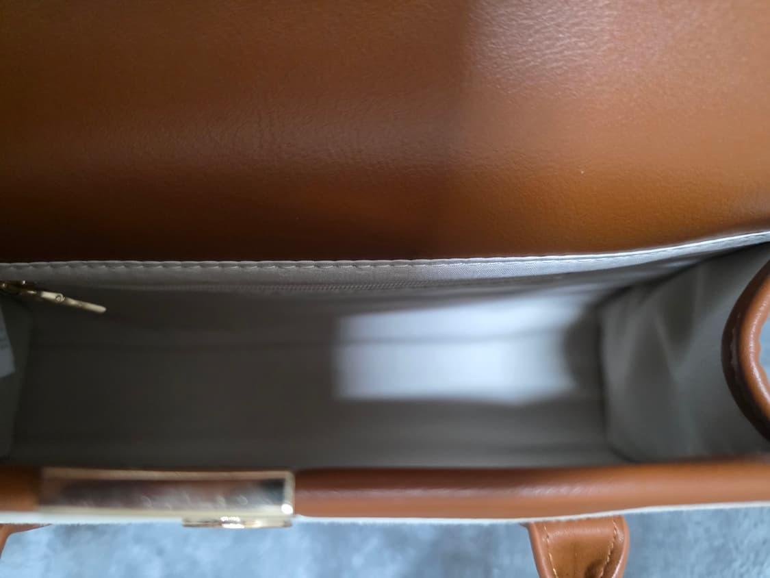 에잇세컨즈 숄더백 상품이미지5