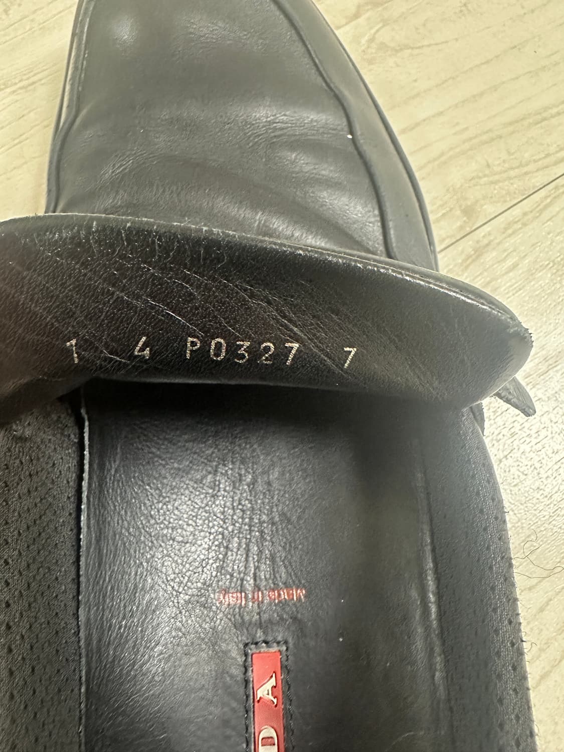 prada 스트랩 로퍼 uk7 상품이미지3