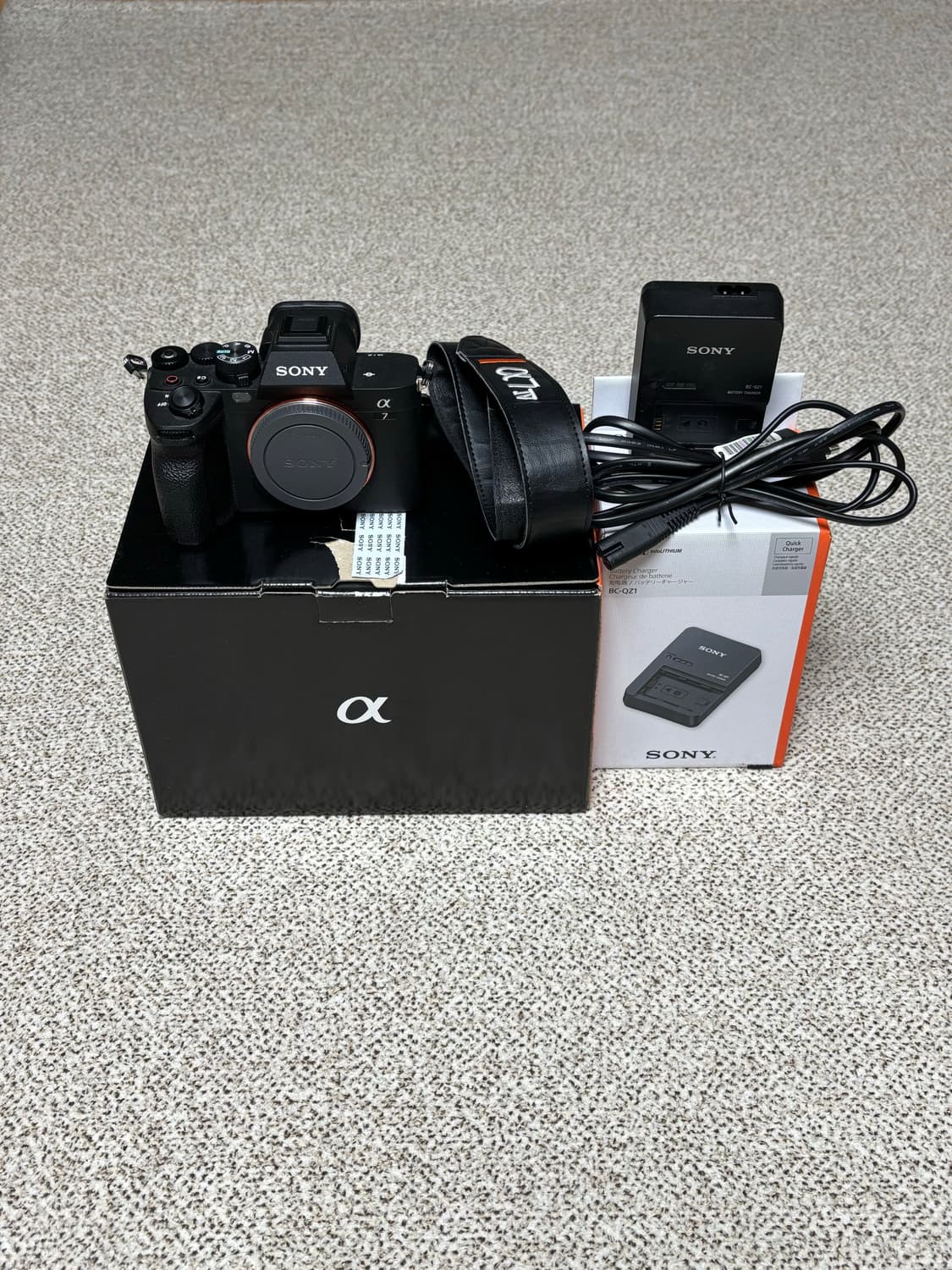 a7m4 4880컷 풀박스+충전기 상품이미지1