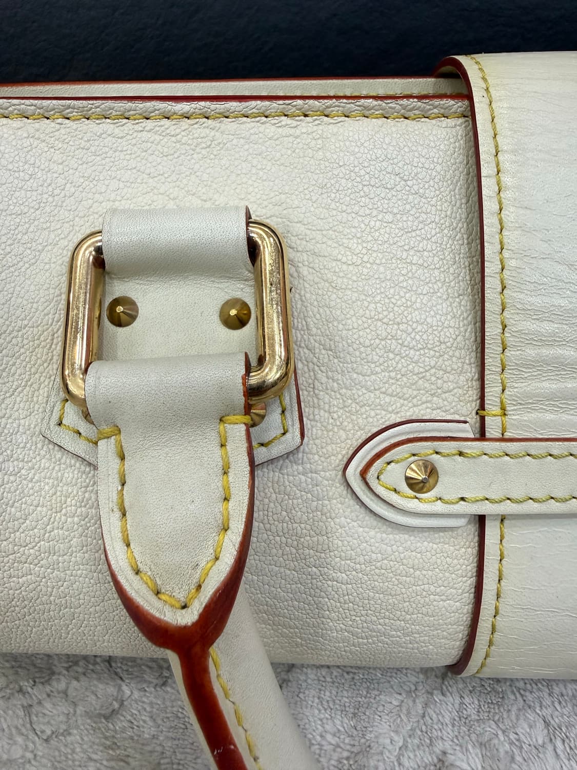 루이비통 화이트 레더 토드백 상품이미지10