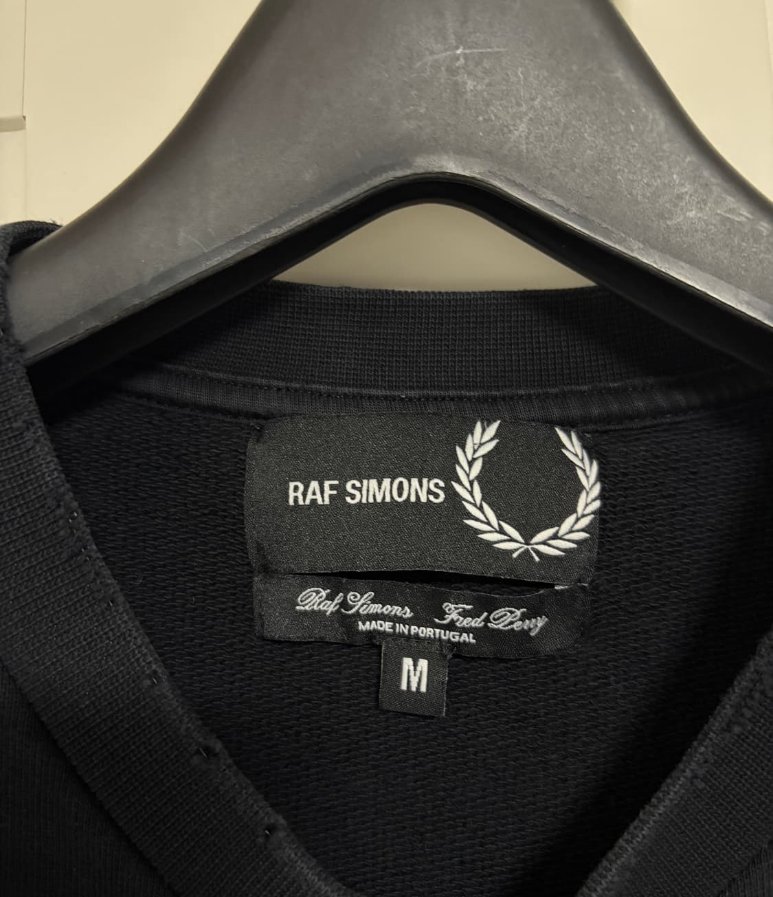 프레드페리 라프시몬스 맨투맨 M 상품이미지3