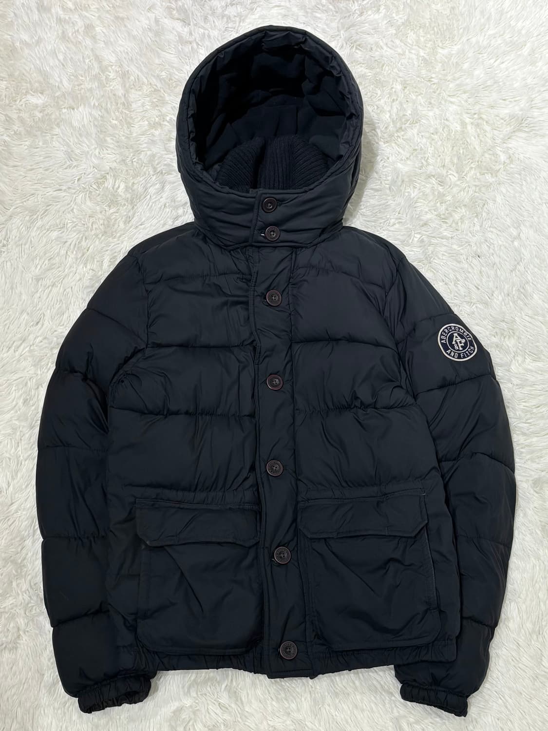 아베크롬비 블랙 패치 다운 패딩 상품이미지4