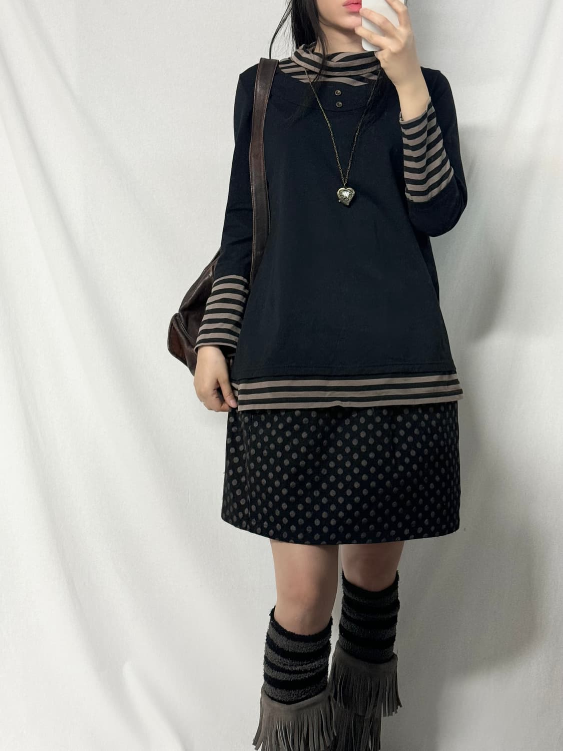 셔링 넥 레이어드 버튼 탑 상품이미지6