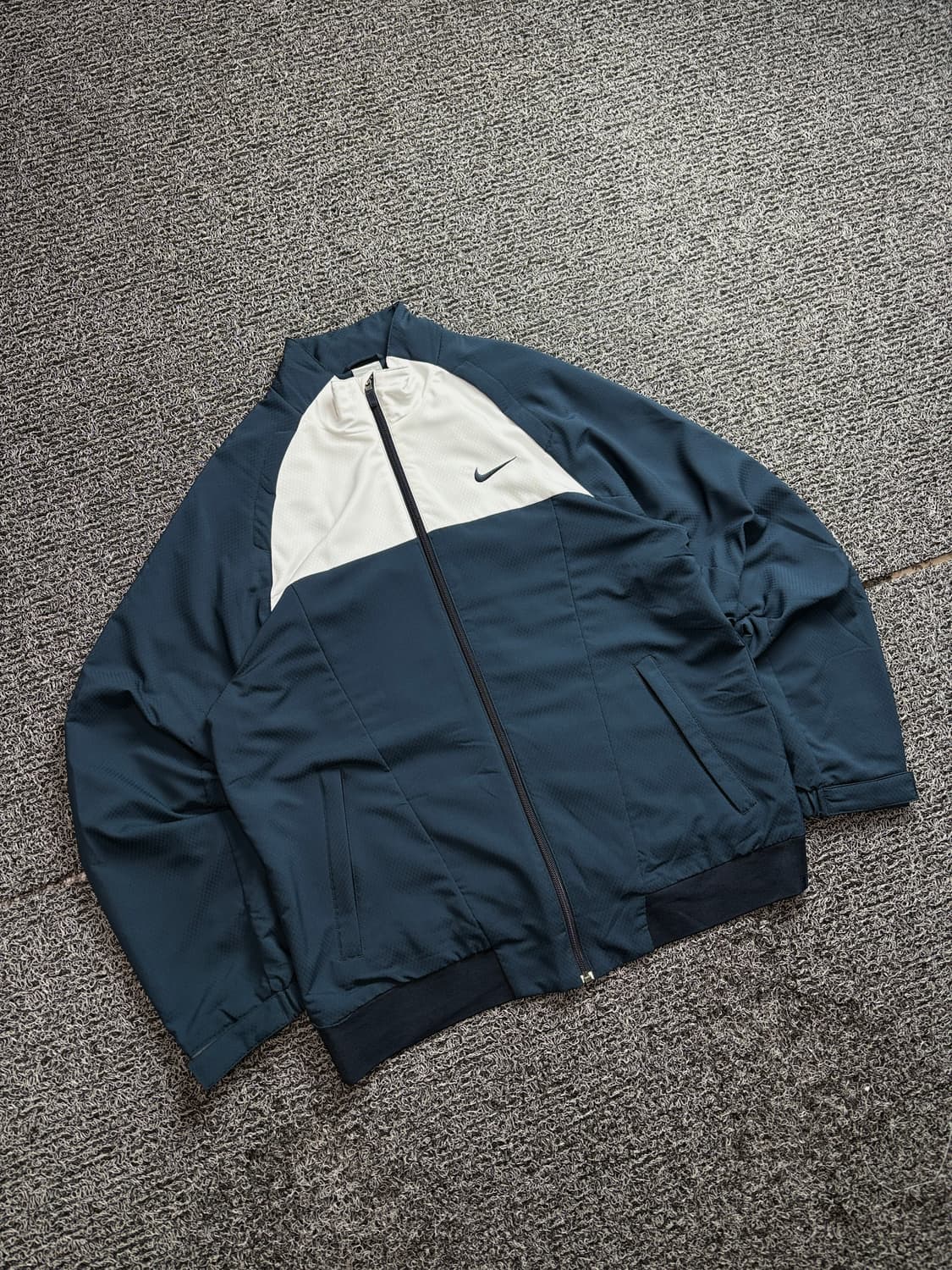 00s 나이키 스우시 올드스쿨 배색 박시핏 바람막이 2589 상품이미지1