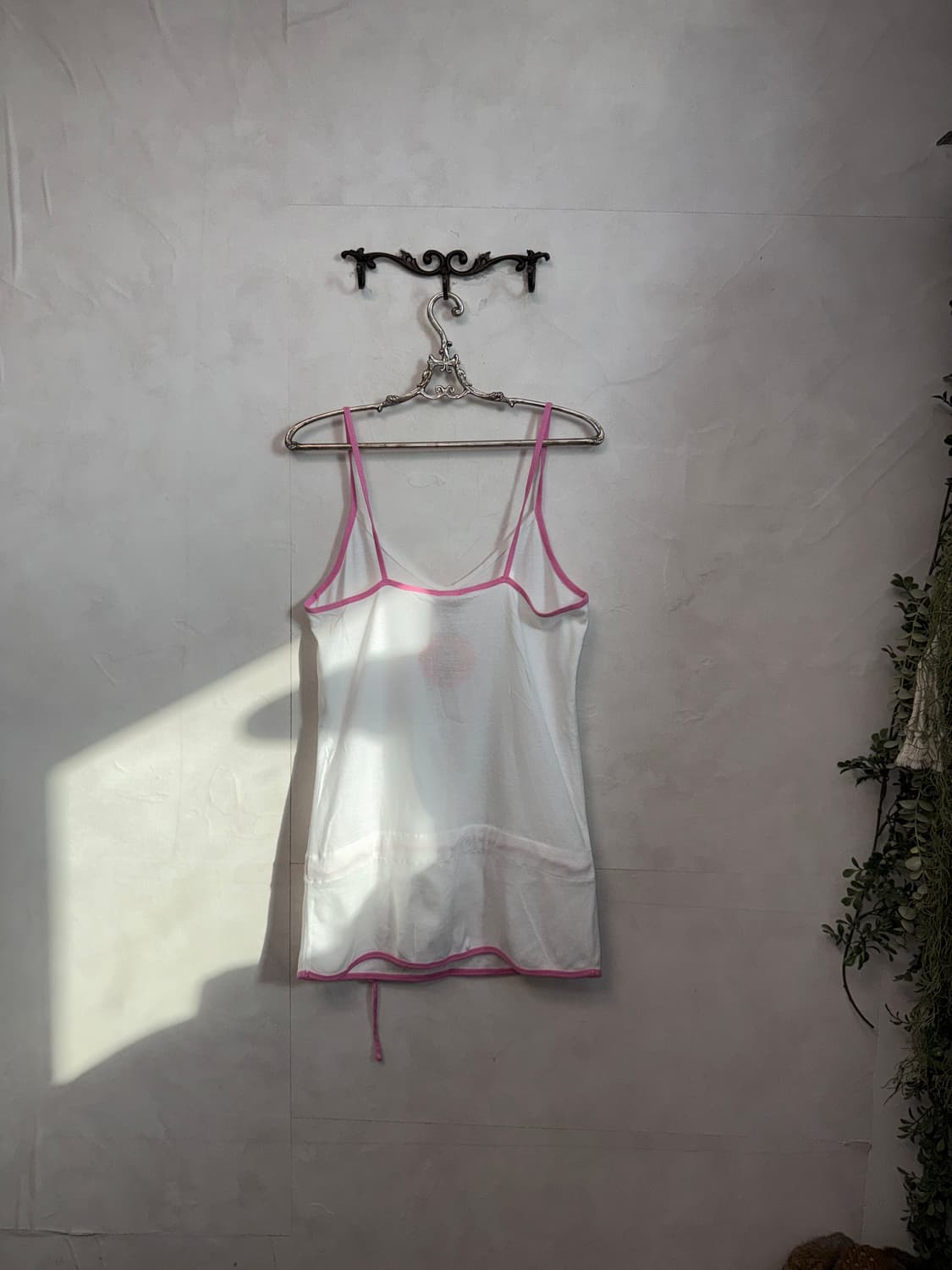 Sanrio Hello Kitty print sleeveless 상품이미지7