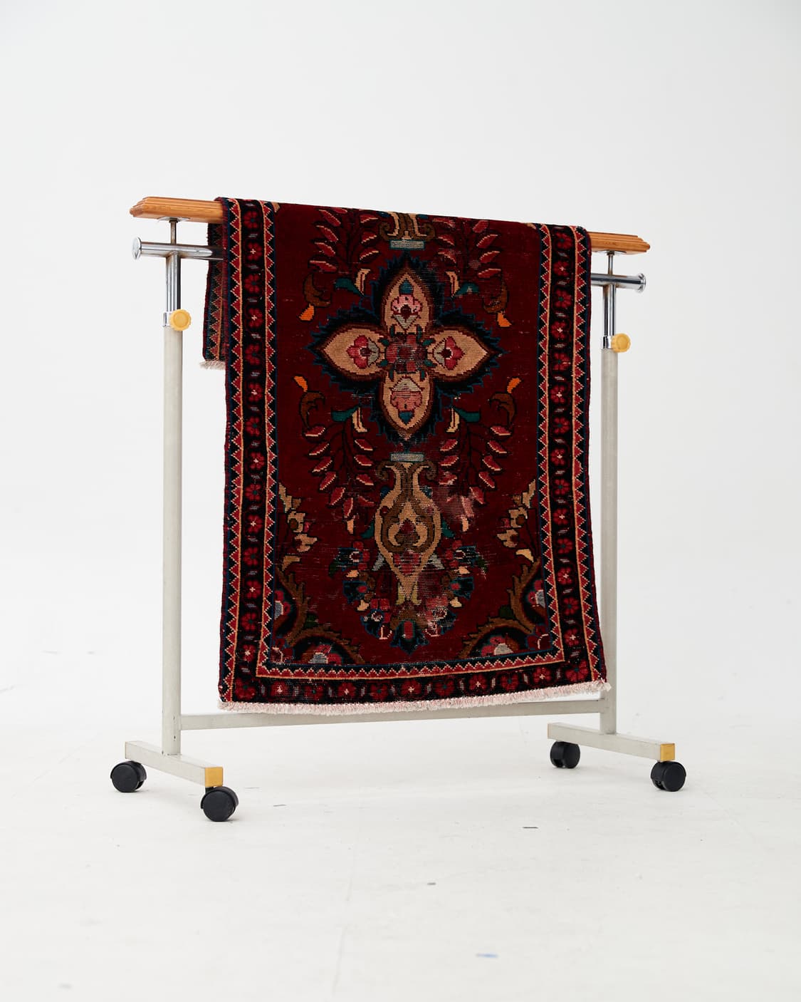 Vintage Persian rug 상품이미지1