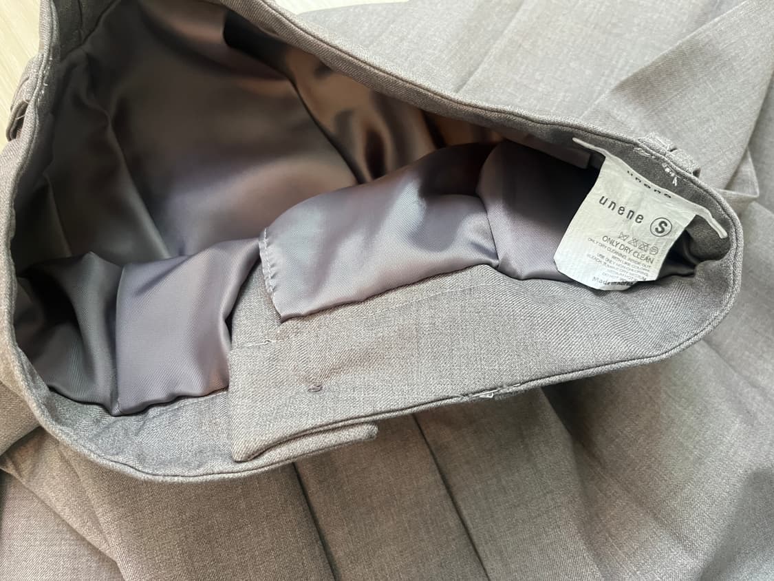 (새상품) 플리츠 그레이스커트 s 상품이미지3