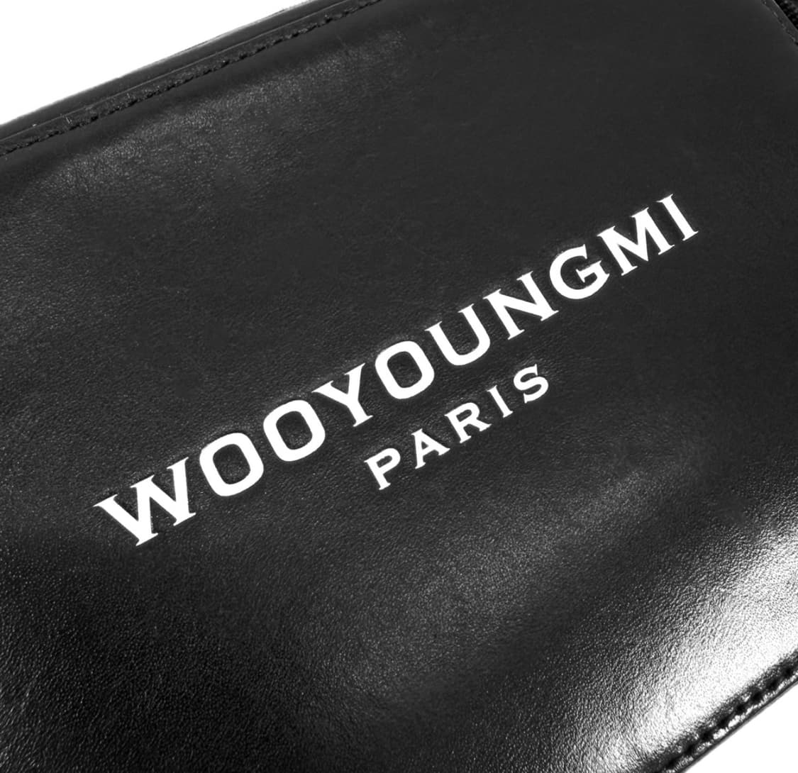 우영미 스퀘어 로고 메신저 미니 크로스백 블랙 W213BA03635B 상품이미지6