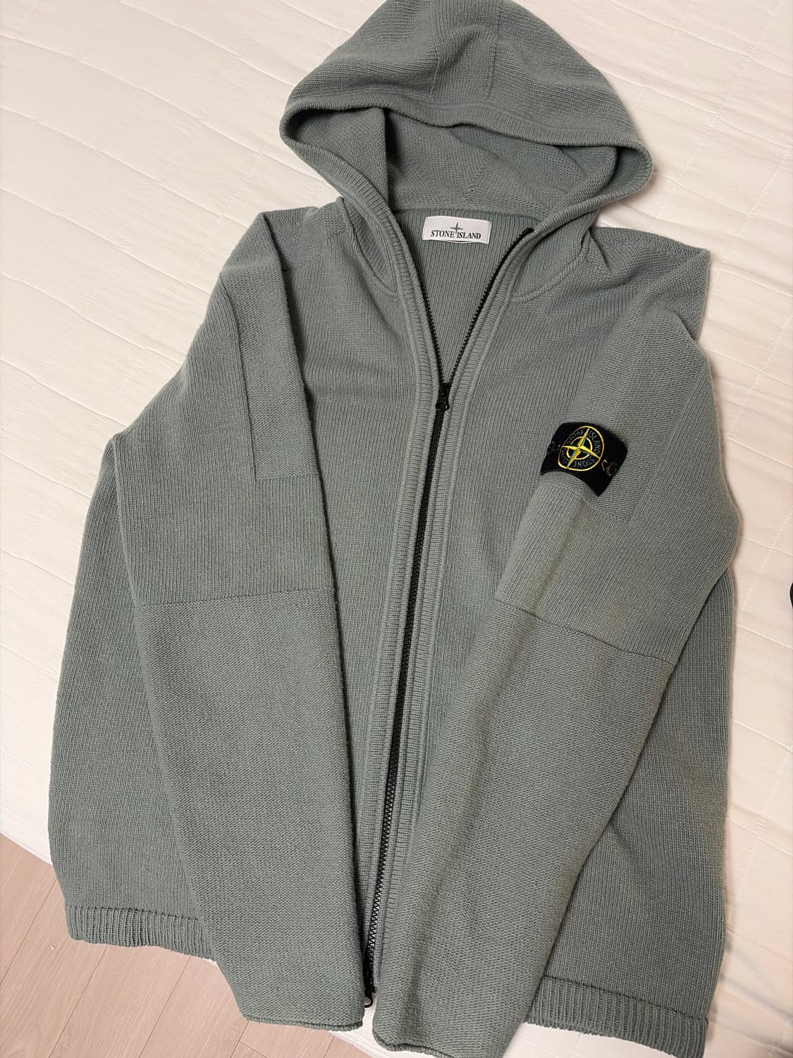 스톤아일랜드 니트 후드집업 상품이미지3