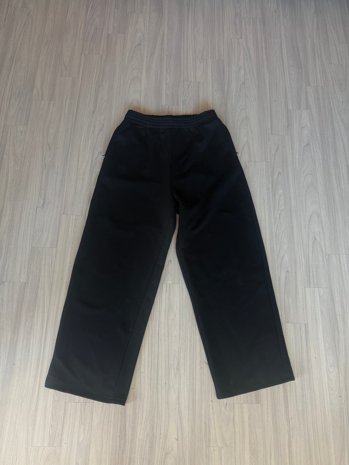 Balenciaga 발렌시아가 헤비 플리스 스웻팬츠 상품이미지1