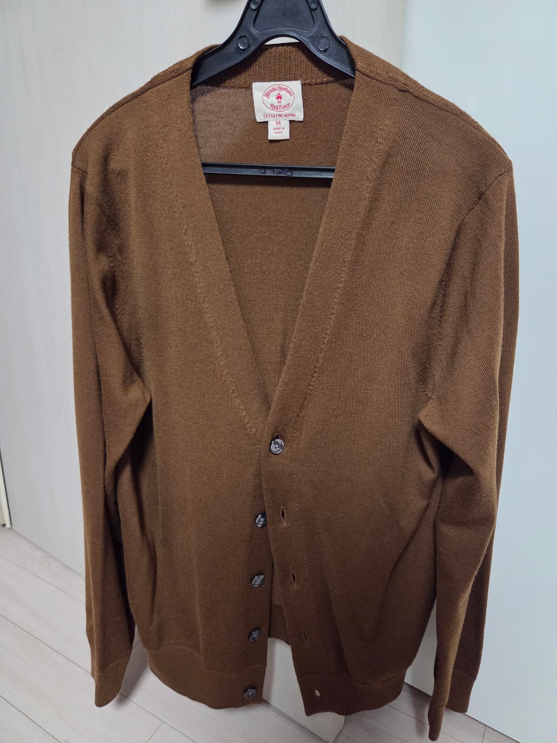 브룩스브라더스 메리노울 가디건 판매합니다. 상품이미지1