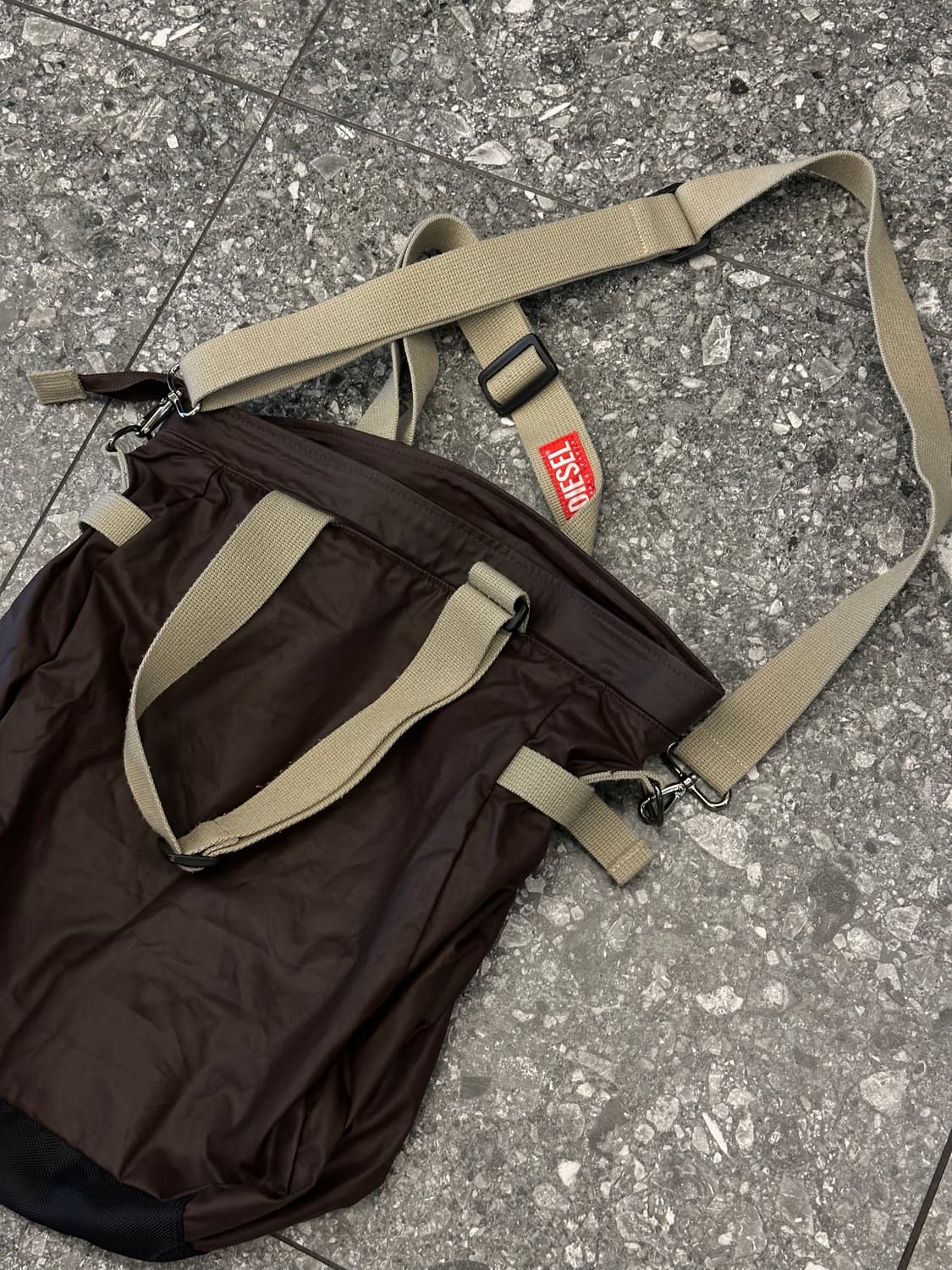 디젤 빈티지 나일론 크로스 토트백 처분 대장급 브라운  상품이미지2