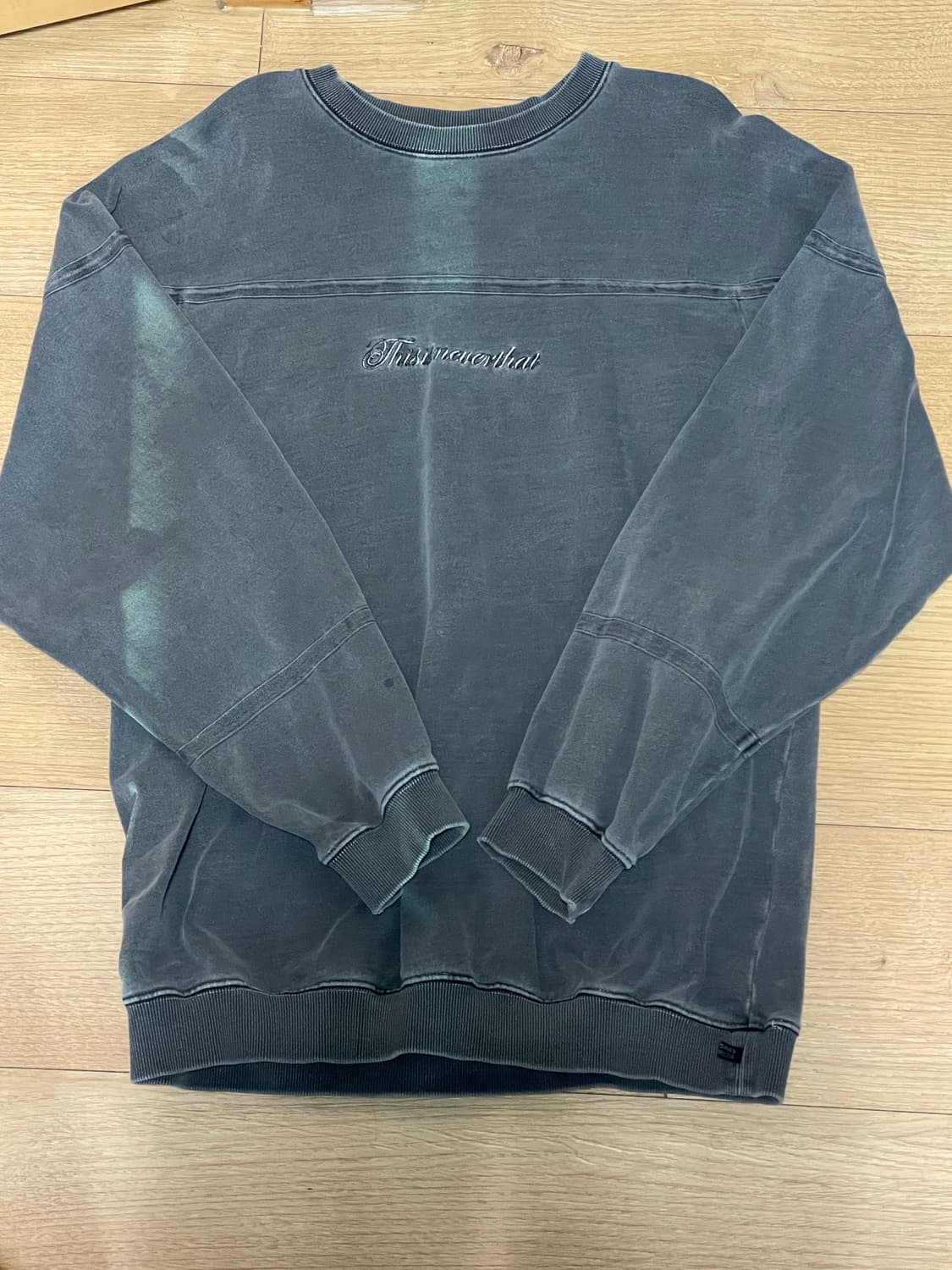 디스이즈네버댓 맨투맨 상품이미지1