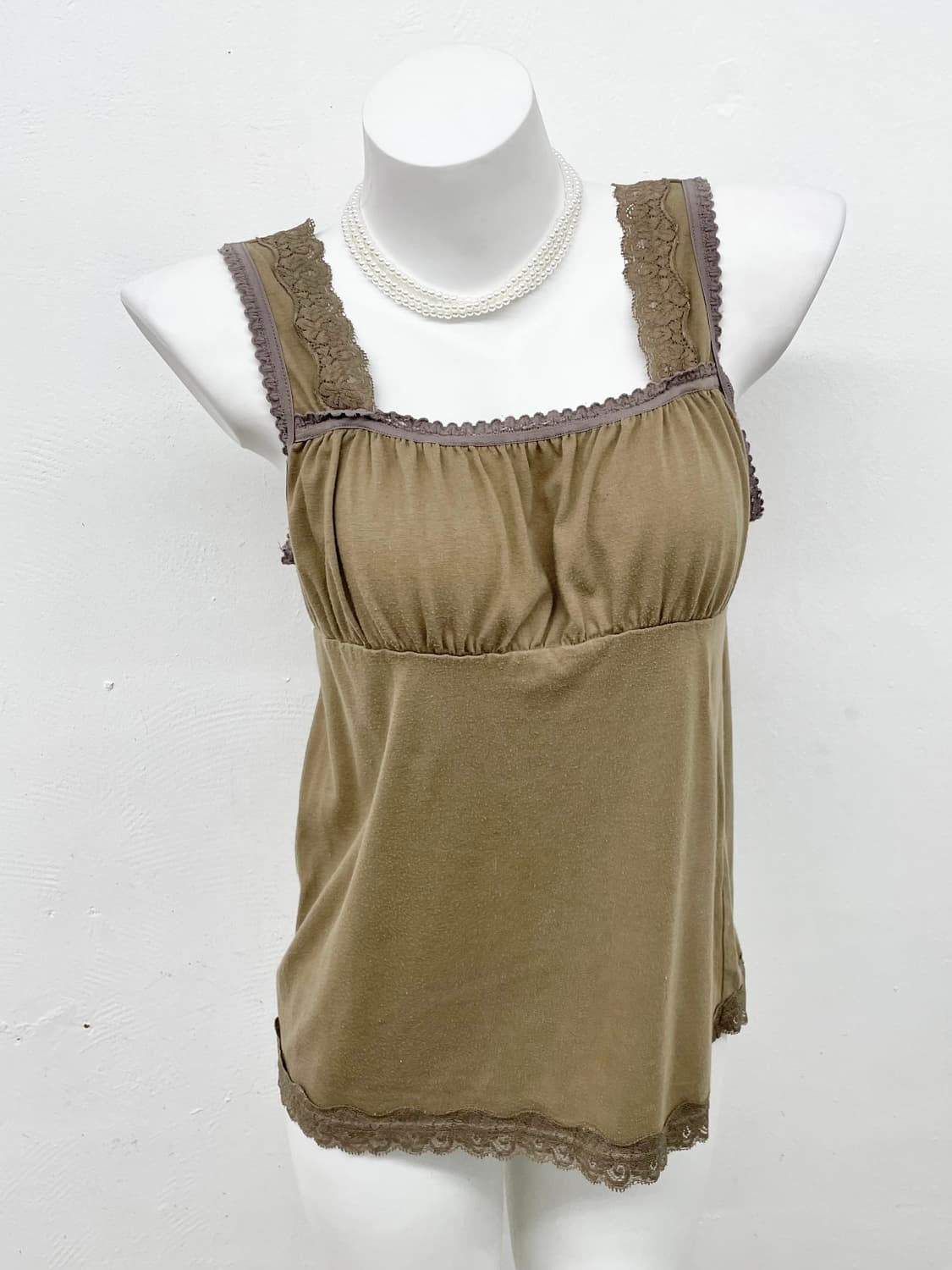 모리 셔링 레이스 탑 상품이미지1