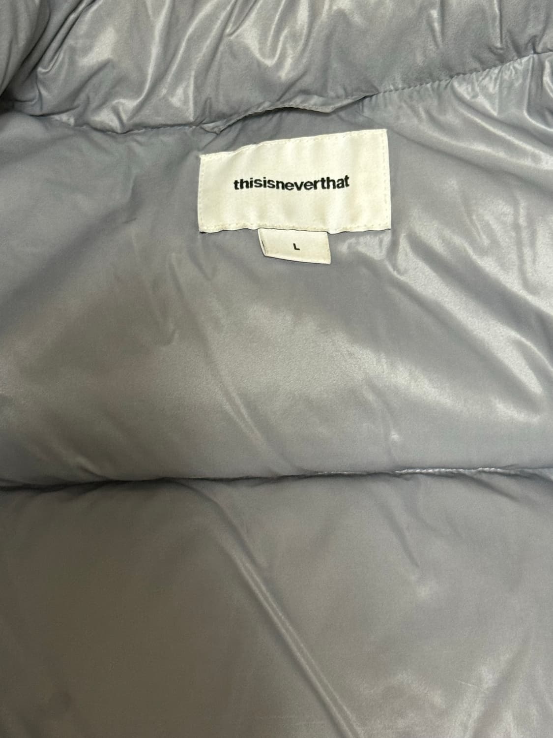 디스이스네버댓 퍼텍스 패딩 실버 상품이미지4