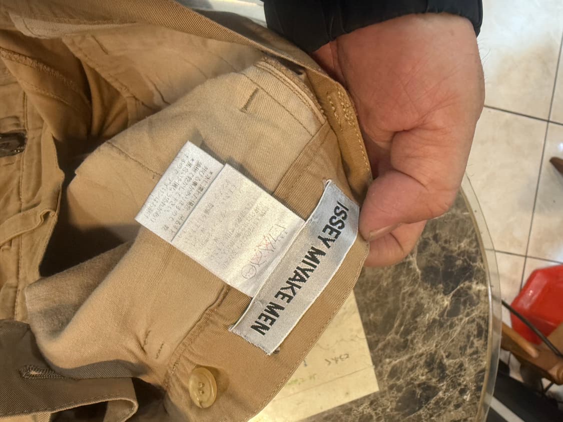 2/34 정품 이세이미야케 파라슈트 팬츠 팝니다 상품이미지2