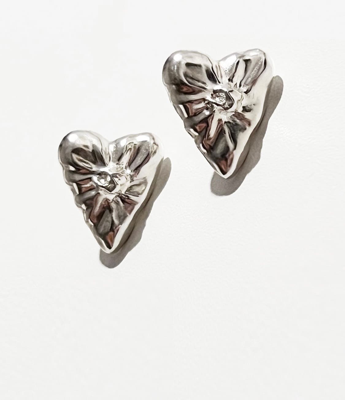 Siega house_하트 시어 이어링 상품이미지1