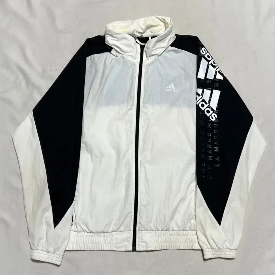 아디다스 윈드브레이커 우븐 후드내장 바람막이 상품이미지2