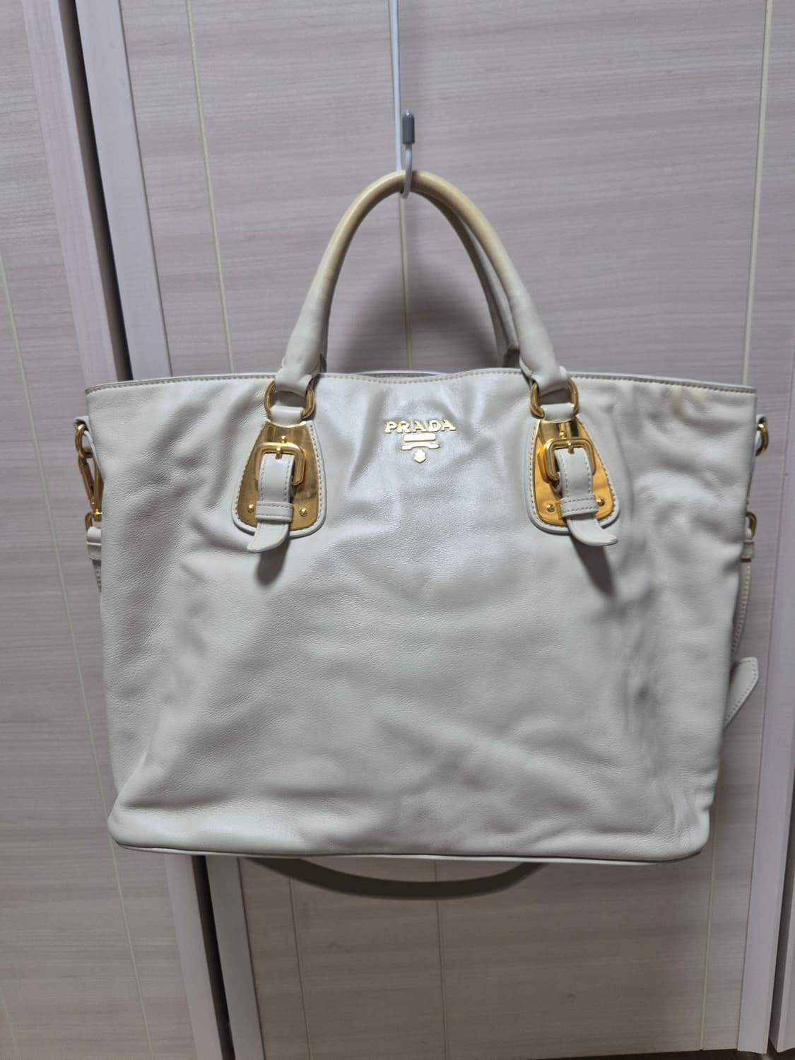 (정품) 프라다 Prada 비텔로 다이노 레더 토트  숄더백 상품이미지1