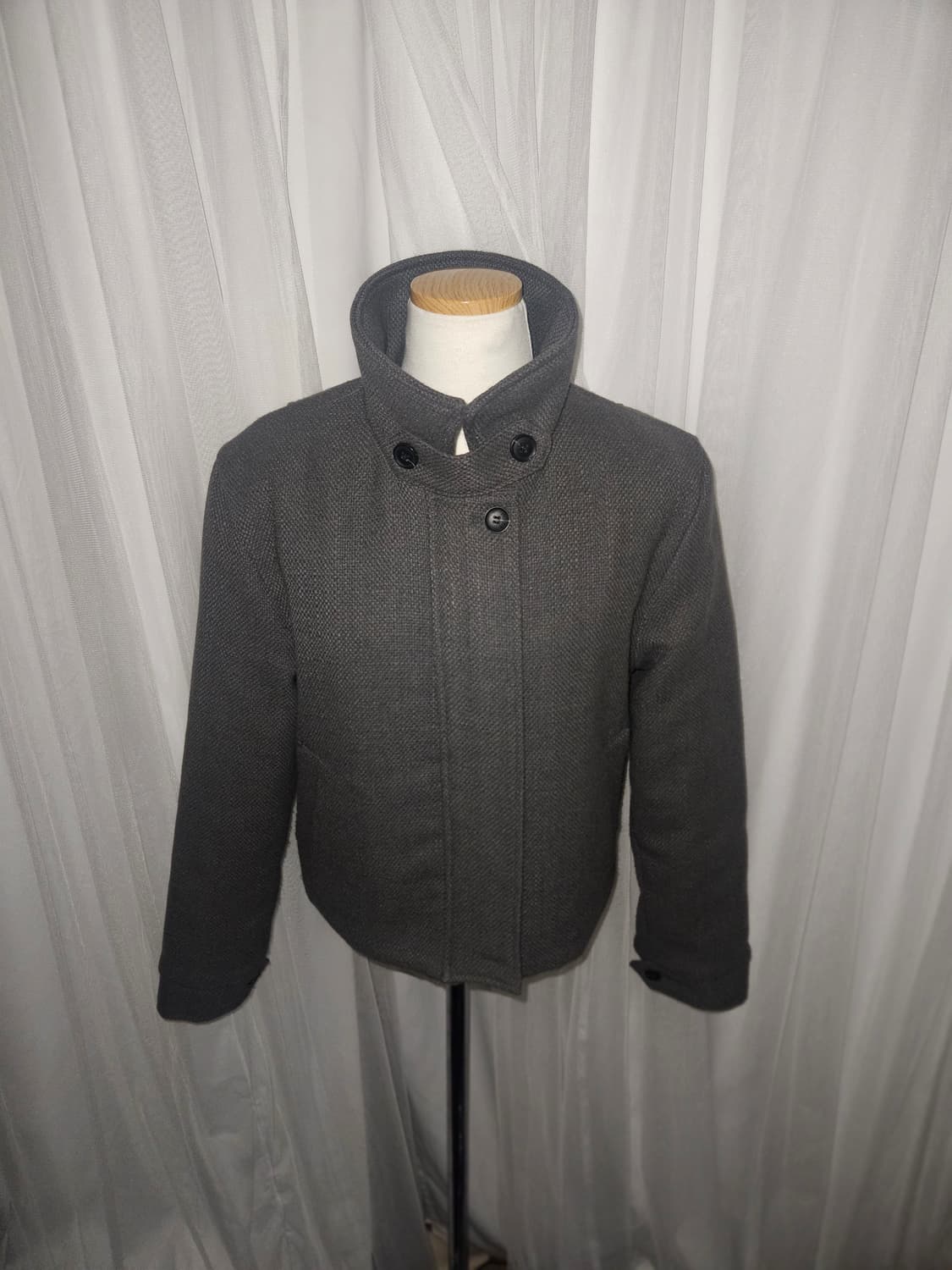 플레이스 스튜디오 미니멀 클래식 하이넥 스냅 버튼 크롭 숏코트 패딩 상품이미지5