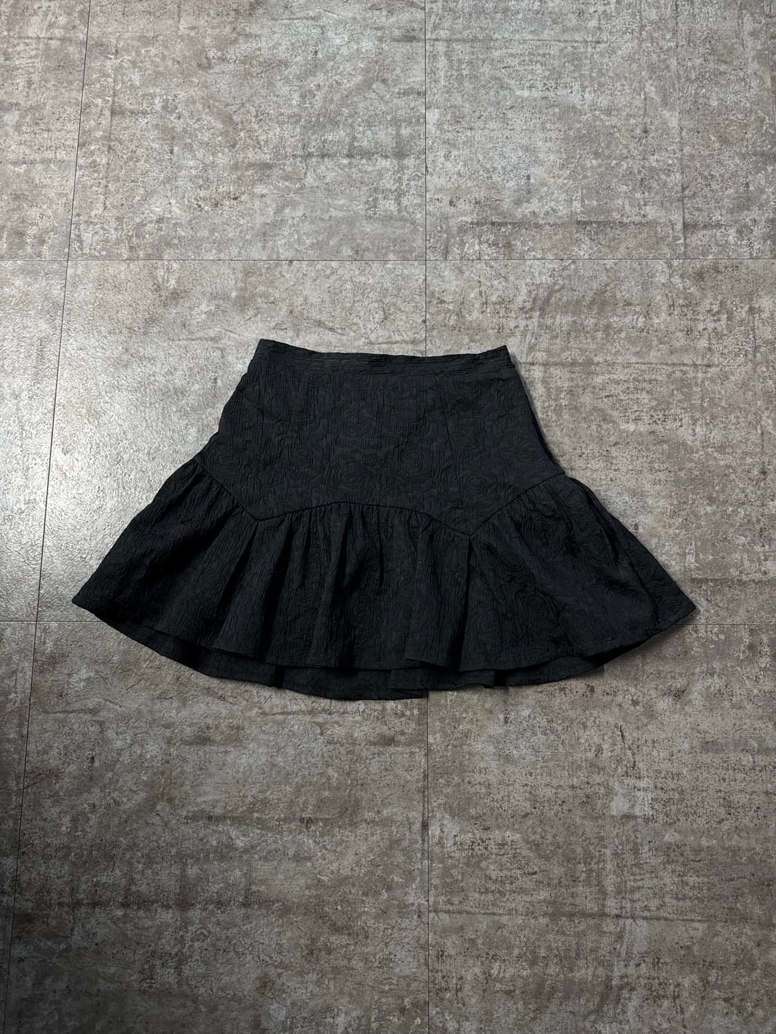 울 자수 셔링 넥 니트 엠보 로즈 패턴 스커트 2pcs SET 상품이미지8