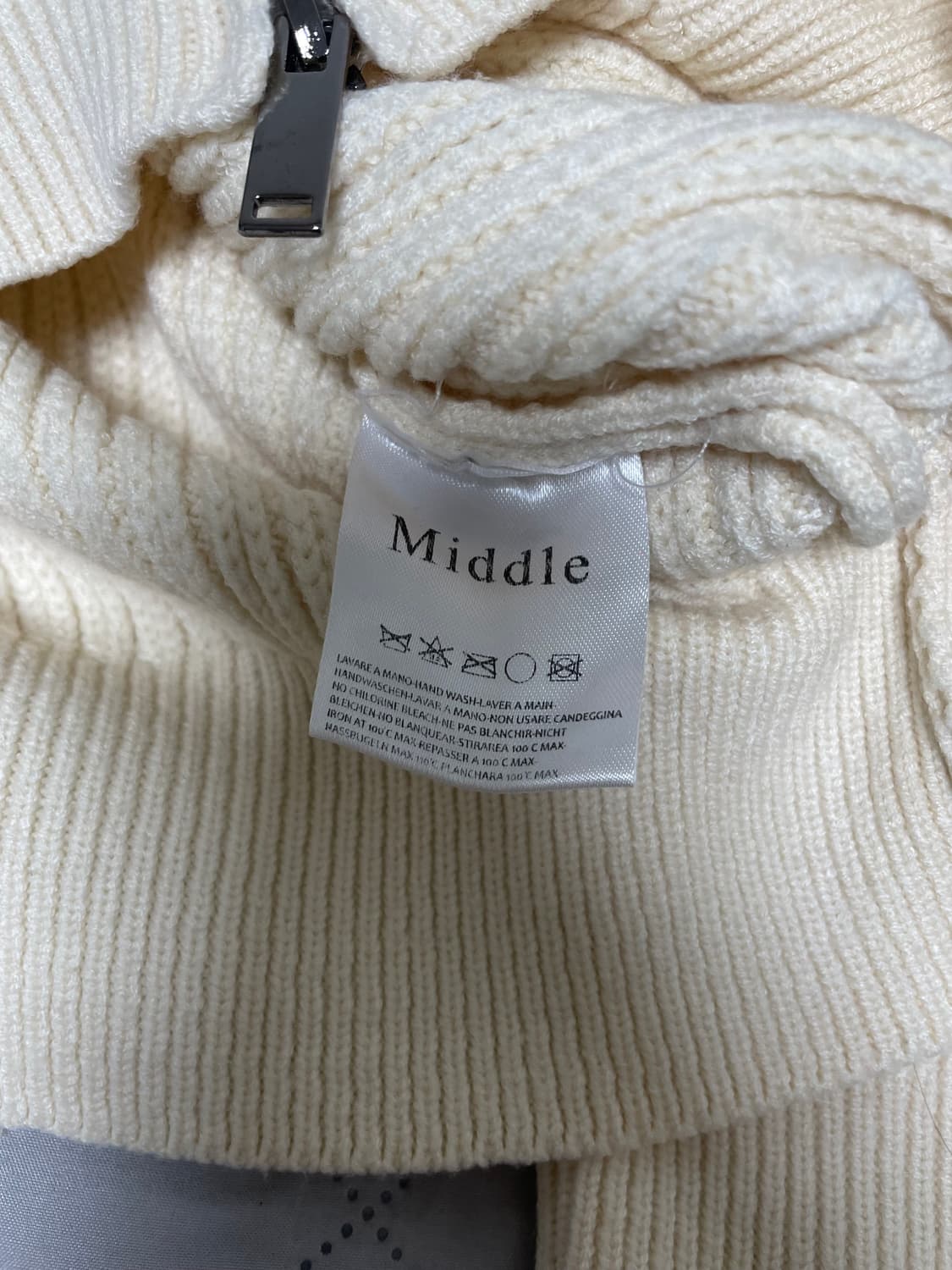 Middle 니트 집업 아이보리 상품이미지4