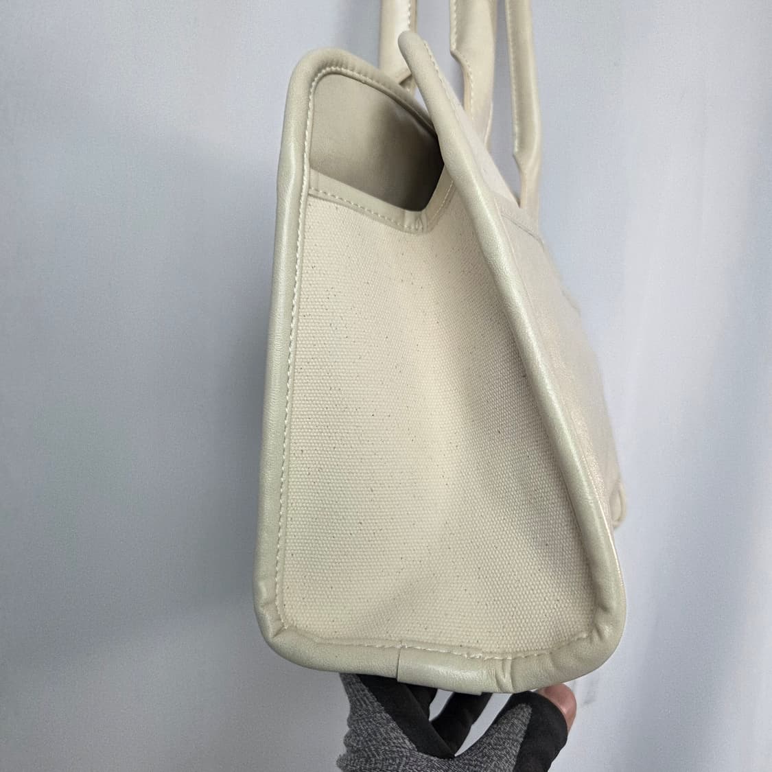 칼모라 숄더백 아이보리 새상품급 상품이미지4